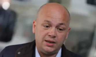 От Фейсбук профила на народният представител от БСП Александър Симов ДБ