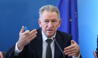 Съгласих се да съм министър заради Радев не бих участвал