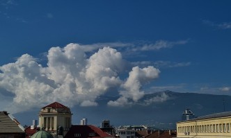 Облачността ще е променлива над южните райони по често значителна На