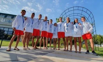 10 българи участват в първия европейски турнир по плажен тенис до 14 и 18 г.