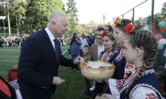 Росен Желязков: Над 20% от учителите са под 35 г.