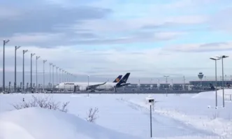 Летище Васил Левски в София работи нормално при зимни условия