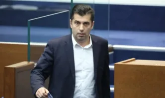 Кирил Петков заведе дело срещу Делян Пеевски съобщи съпредседателят на