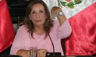 Ролексгейт в Перу: Президентът се разследва заради носене на луксозни часовници и гривна