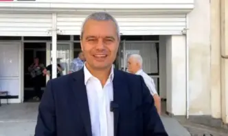 Очаквам победа за България Победа за демокрацията защото аз гласувах