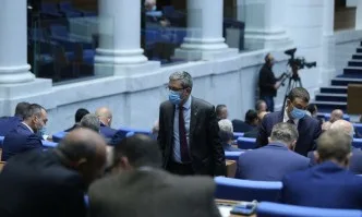 Тома Биков: Само БСП и Демократична България оказват натиск върху обществените медии