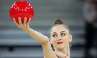 Първото нещо което ми идва е да се разплача от