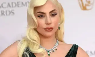 Брадли Купър избра Лейди Гага да го придружи на премиерата