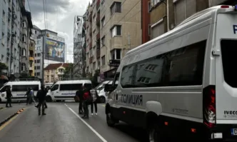 От Фейсбук профила на Стефан ТашевПри протеста срещу еврото копейките