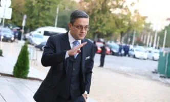 Политическата криза направи така че доста проблеми да бъдат усложнени