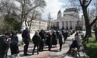 Стотици се преклониха пред паметта на незабравимия Михаил Белчев