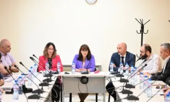 Общините да мобилизират пълния си капацитет за да изпълнят в