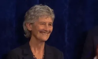 Независимият кандидат Катрин Конъли изненадващо стана президент на Ирландия Резултатът