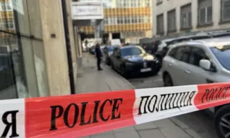 Сигнал за бомба блокира улица Стефан Караджа в района на Централна поща в София