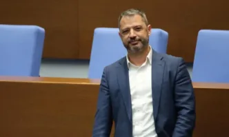 От Фейсбук профила на Делян Добрев Признавам си изненадан съм много