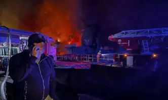 Украйна атакува с 15 крилати ракети корабостроителница в пристанищен град