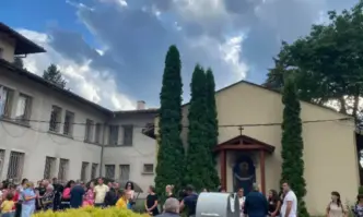 Днес съдът гледа мярката за неотклонение на задържания за двете