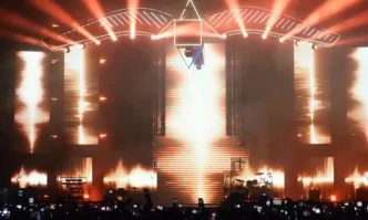 Арестуваха служители на ИА Автомобилна администрация заради поискан подкуп от камионите с техниката на Роби Уилямс