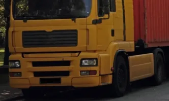 Български шофьор на камион е загинал при тежка катастрофа станала