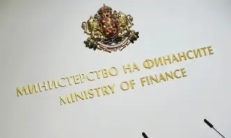 Президентът Румен Радев изрази притеснение относно финансите на държавата Той