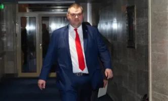 Лидерът на ДПС и парламентарната група ДПС Ново начало