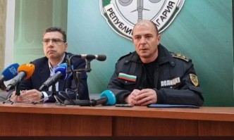 Задържани са двама молдовци Двама молдовски граждани са задържани за