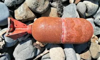 Унищожиха мина, открита на плажа в Ахелой