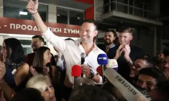 35 годишният Стефанос Каселакис застана начело на опозиционна партия СИРИЗА Той