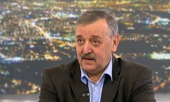 Проф. Тодор Кантарджиев: До месец и половина зелените сертификати ще отпаднат