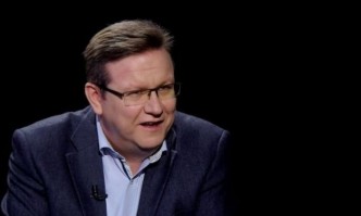 От Фейсбук профила на журналиста Явор ДачковКирил Петков лъже толкова