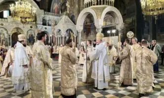 На Втория ден от Коледа православната църква прославя света Богородица
