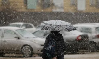 Снежен циклон удря Балканите