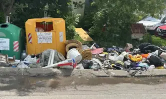 Столичния кв Обеля потъна в боклуци Жителите ежедневно са подложени