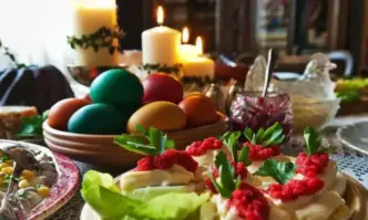 Ще поевтинеят ли храните по Великденските празници?