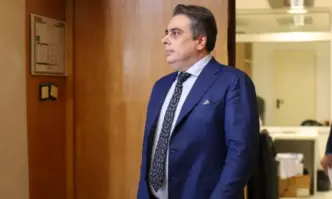 Дано не ни сервират втора серия от държавата фалира и