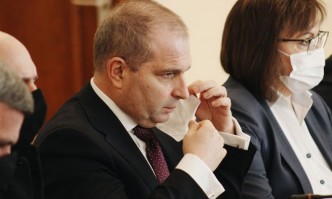Караджов не се интересува от протестите, не се отказва от разширението на ТОЛ системата