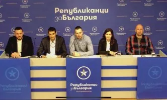 Уволнена от Борисов заместничка говори за спорт от името на Цветанов