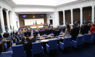 Станаха известни председателите на седемте парламентарни групи в новото Народно