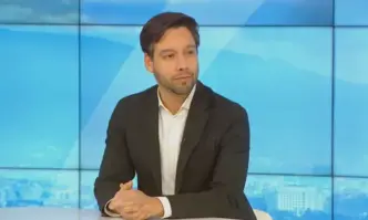 Колкото и да се опитват да ни скарат с Васил