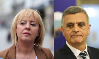 Часове след като обяви готовността си да поеме лидерството на