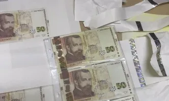 Разбиха печатница за фалшиви банкноти в Русе, двама са арестувани