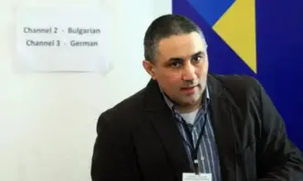 Асен Генов разтълкува абревиатурата ДСБ: Демократи за социалистическа България