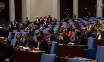 Депутатите започнаха да гледат извънредно бюджета за 2024 година на