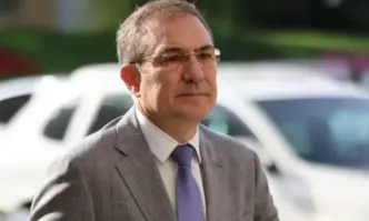 Студената война между нас и президентската институция трябва да спре