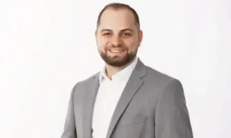 От Фейсбук профила на Драгомир МладеновНашият партиен лидер Бойко Борисов