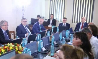 ВСС внася при президента решението си новият главен прокурор на България да бъде Иван Гешев