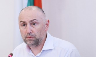 Оставам един от кандидатите за управител на БНБ Имах разговор