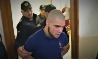 Въпреки разкаянието на думи, съдът остави в ареста прокурорския син Васил Михайлов