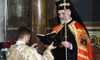 Митрополит Антоний: Патриархът се възстановява, заради вируси достъпът до него е ограничен