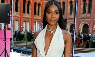 Супермоделът Наоми Кембъл изглежда е отпаднала от списъка на поканените